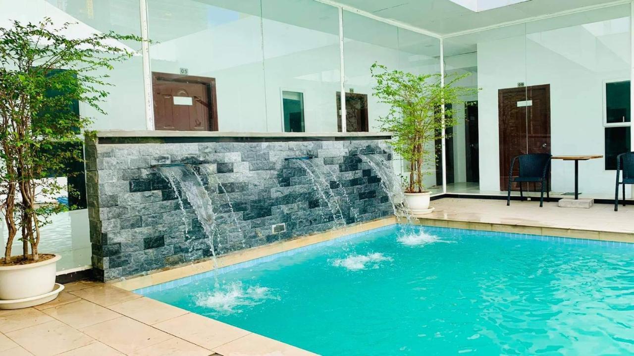 Onederz Shv Golden Lion Hostel Sihanoukville Exterior foto